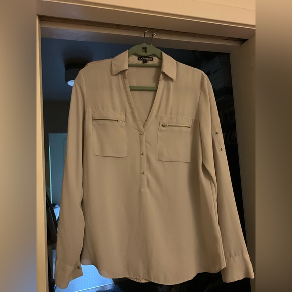 Express Blouse Bundle - Picture 2 of 4